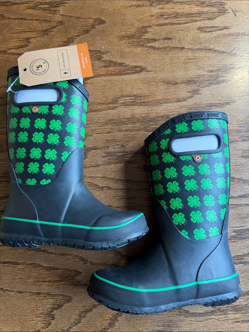 Bogs Kids Green Clover Print Black Rain Boots